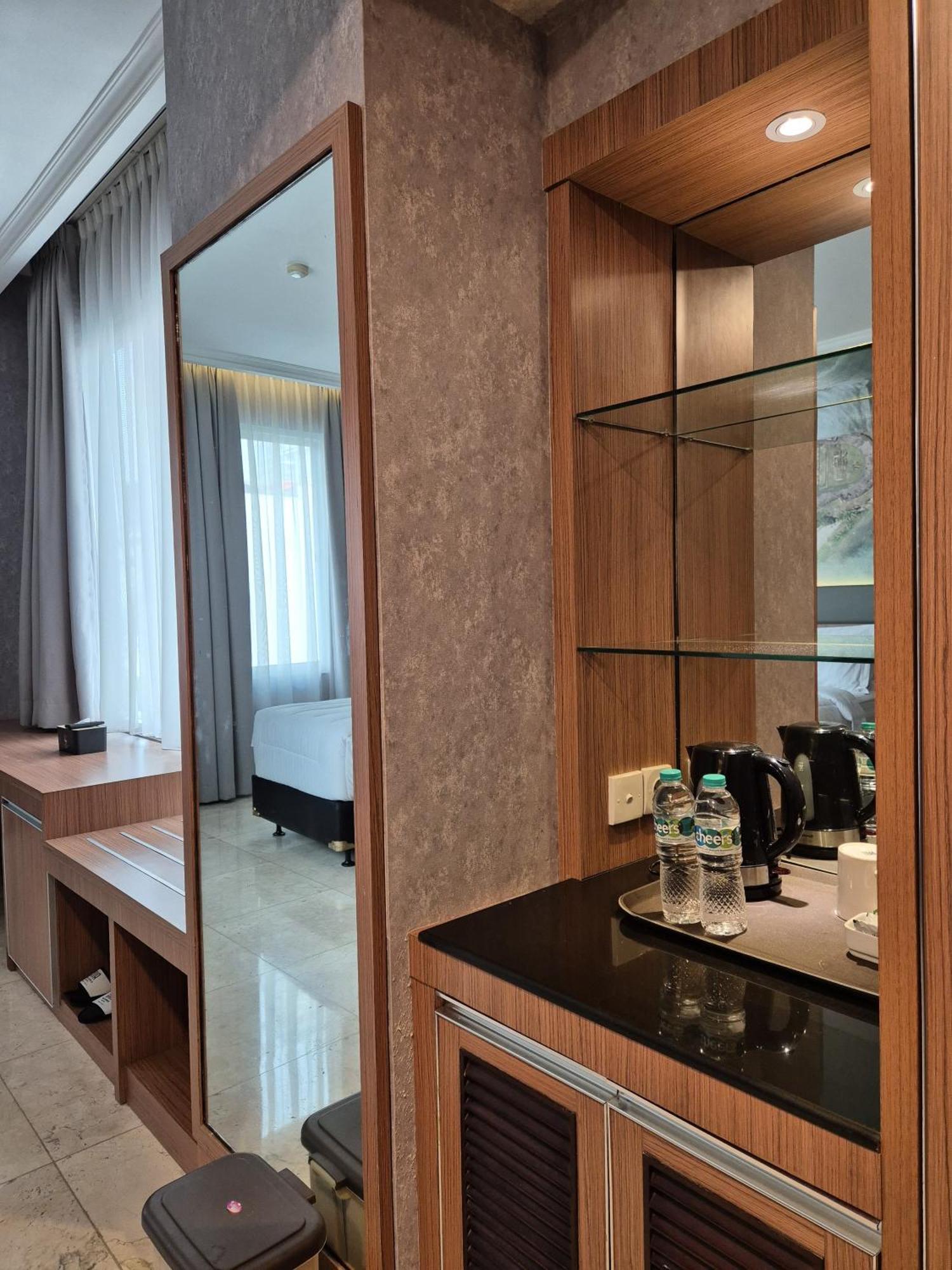 Giia Maluku Hotel Thamrin ג'קרטה מראה חיצוני תמונה